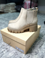 Pioneer boots